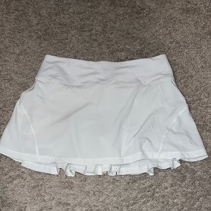 White lululemon skirt
